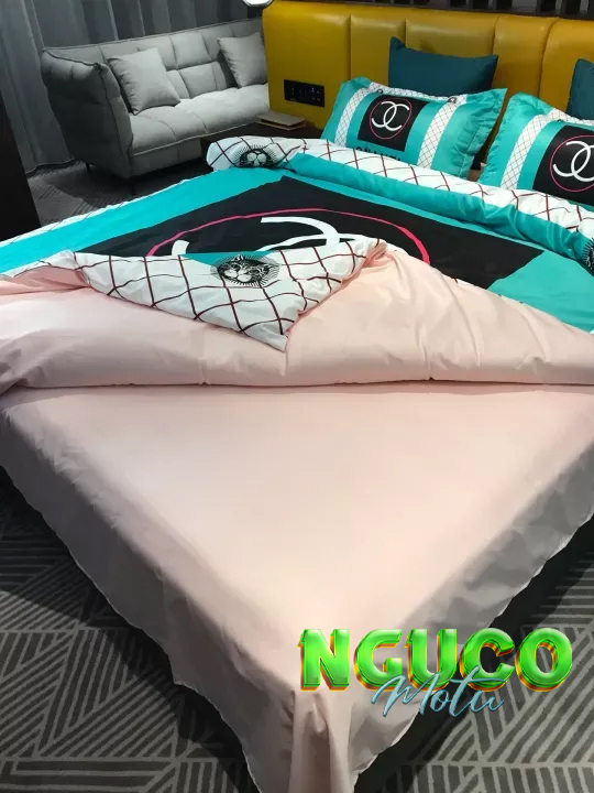 Review images One piece sweatshirt:  pirate hunter zoro