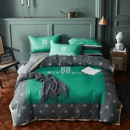 Green Givenchy Logo Luxury Brand High End Premium Bedding Set For Bedroom Luxury Bedspread Duvet Cover Set With Pillowcases Home Decoration
