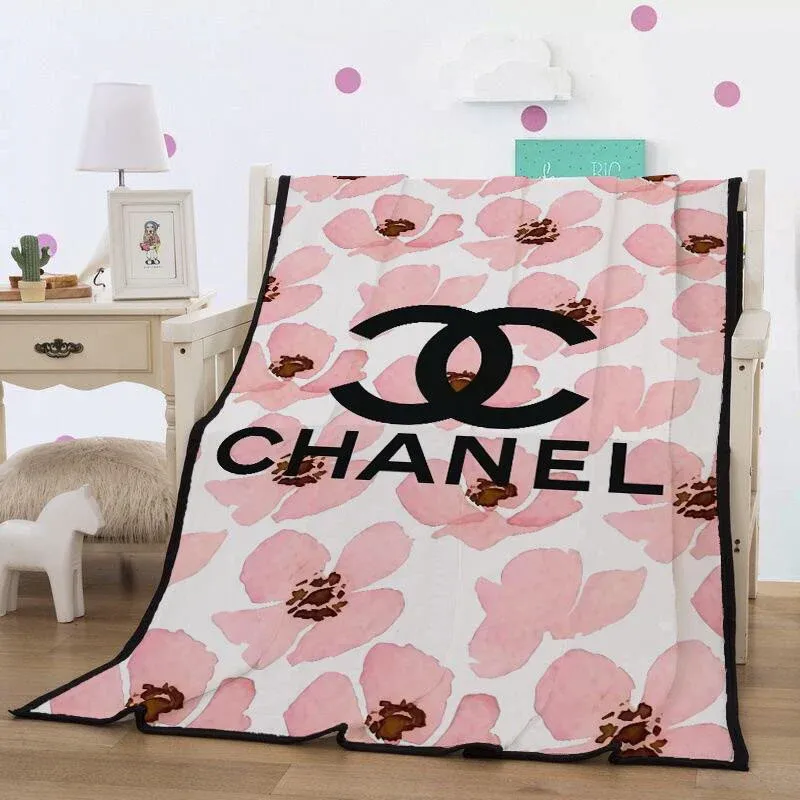 
                chanel pinky flowers fashion luxury brand blanket fleece comfortable blanket
            