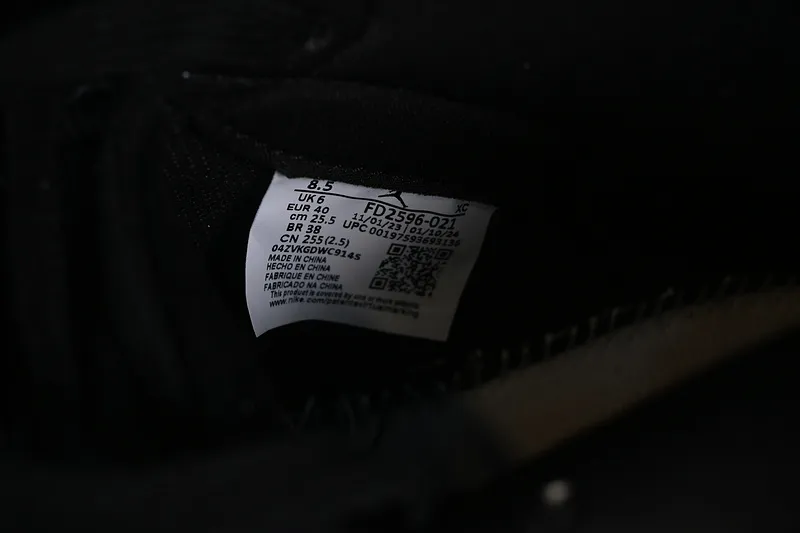 Air Jordan 1 High OG Latte Legend Medium Brown