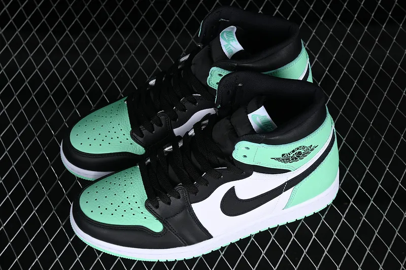 Jordan 1 Retro High OG Green Glow