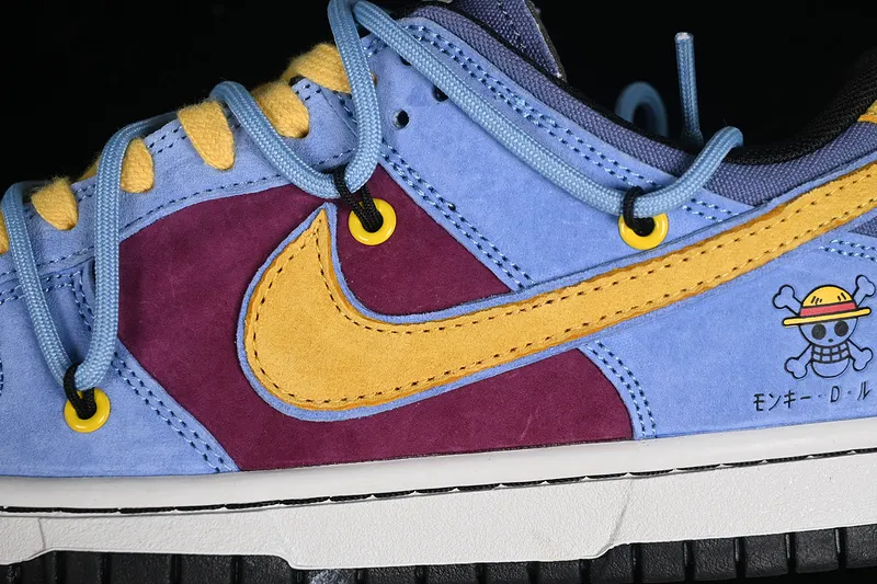 Nike SB Dunk Low Lot