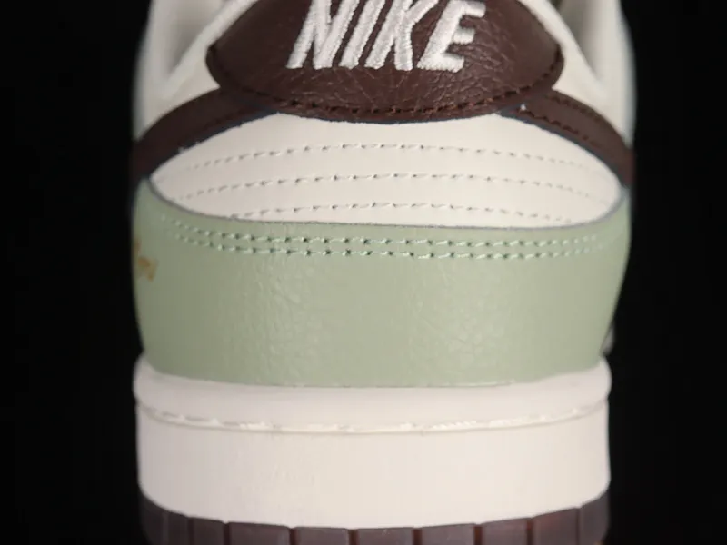 Nike SB Dunk Low x Louis Vuitton Green White