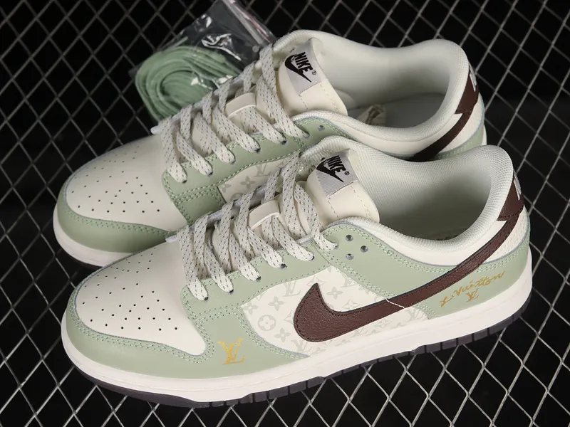 Sb Dunk Low Lv White/green/red]-[woman:36-39]-[man:40-45]