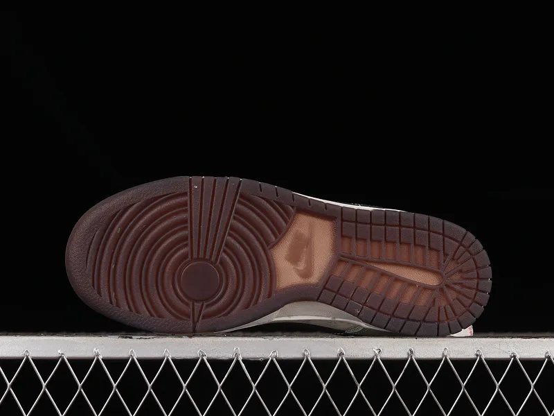 Sb Dunk Low Lv White/green/red]-[woman:36-39]-[man:40-45]