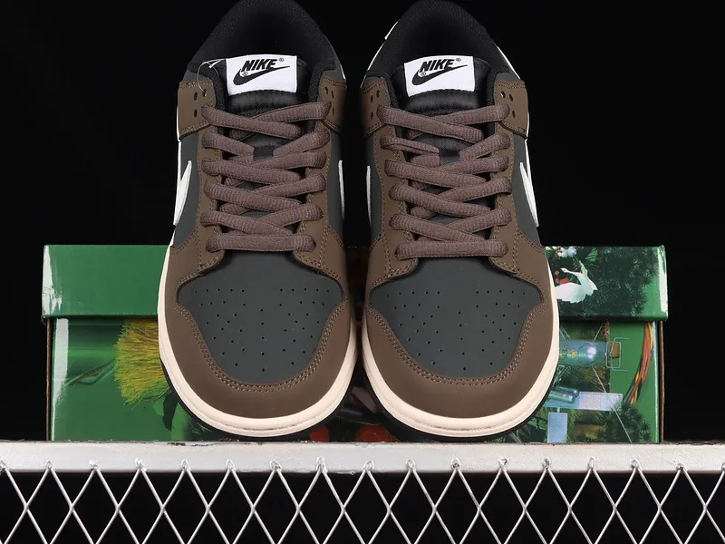 Otomo Katsuhiro X Sb Dunk Low White/black/brown]-[woman:36-39]-[man:40-45]
