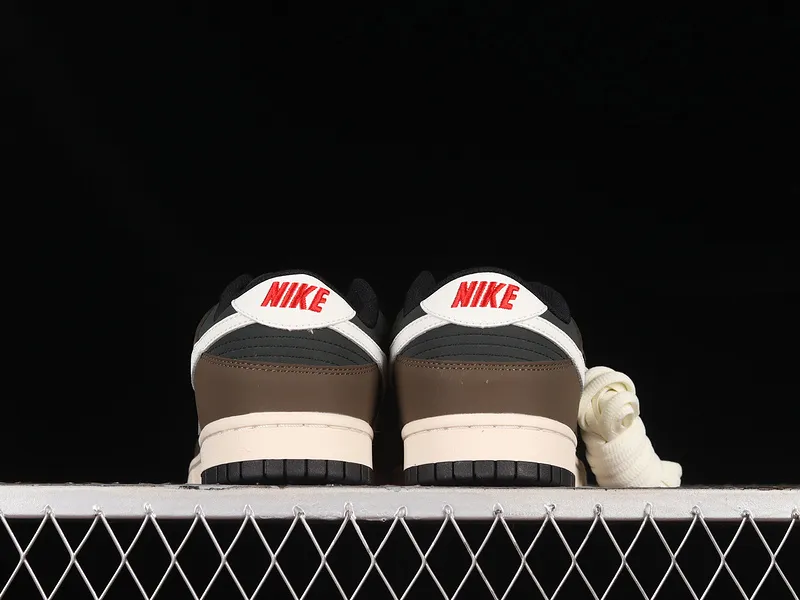 Otomo Katsuhiro X Sb Dunk Low White/black/brown]-[woman:36-39]-[man:40-45]