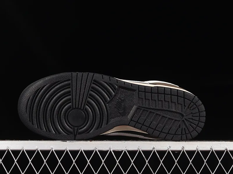 Otomo Katsuhiro X Sb Dunk Low White/black/brown]-[woman:36-39]-[man:40-45]