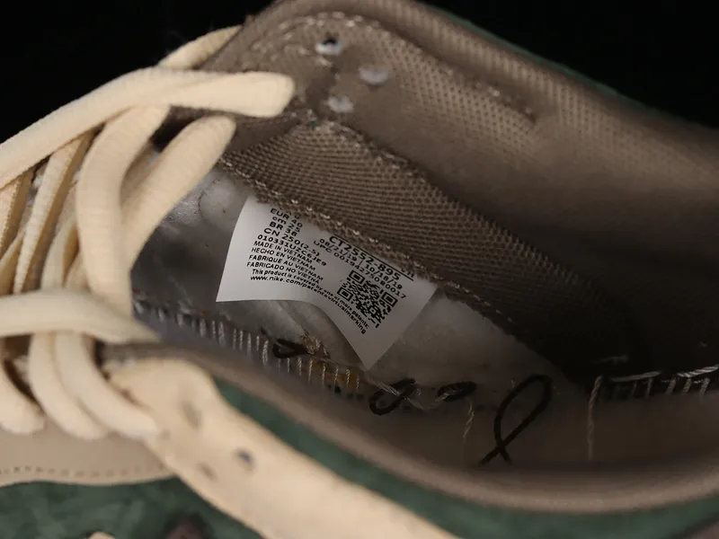 Otomo Katsuhiro X Sb Dunk Low Steamboy Ost Black/brown]