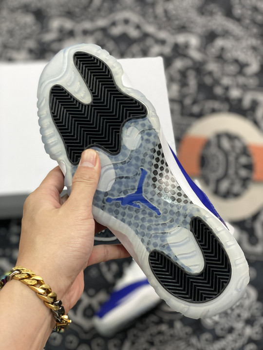 Air jordan 11 low white/black-concord