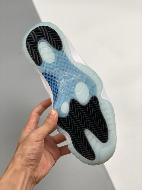 Air jordan 11 retro legend blue 378037-117