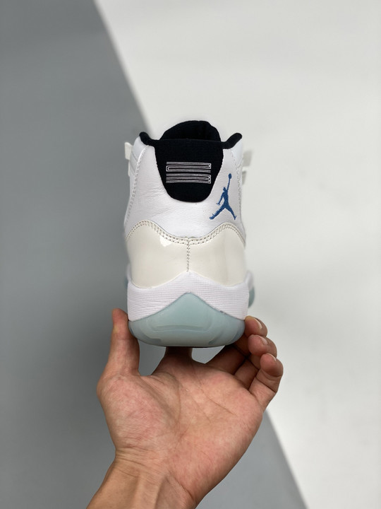 Air jordan 11 retro legend blue 378037-117