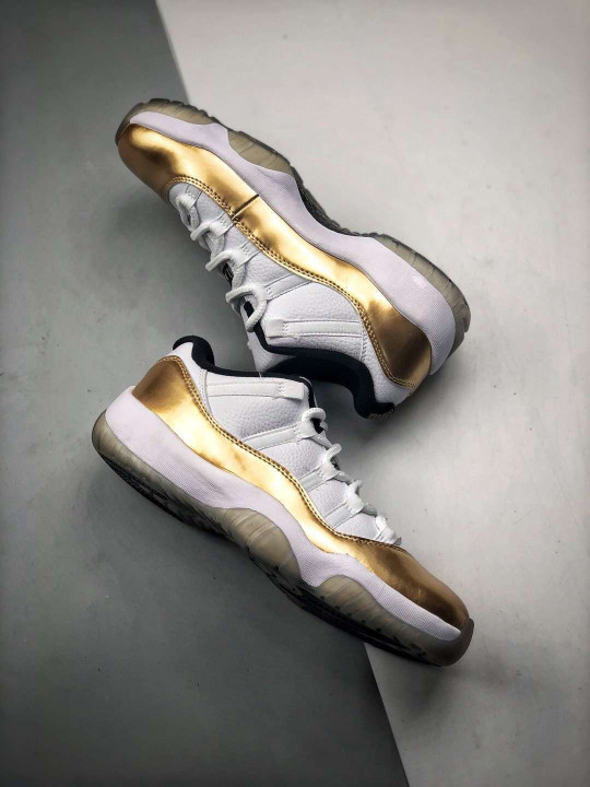 Air jordan 11 retro low ‘closing ceremony’ 528895-103