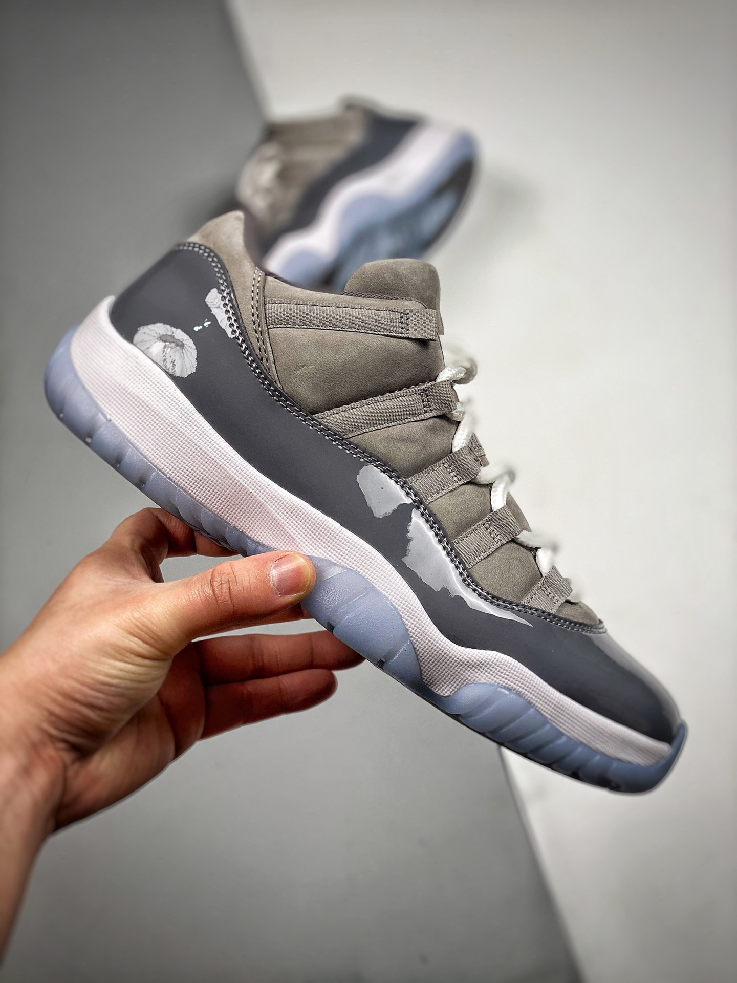 Air jordan 11 retro low “cool grey” 528895-003