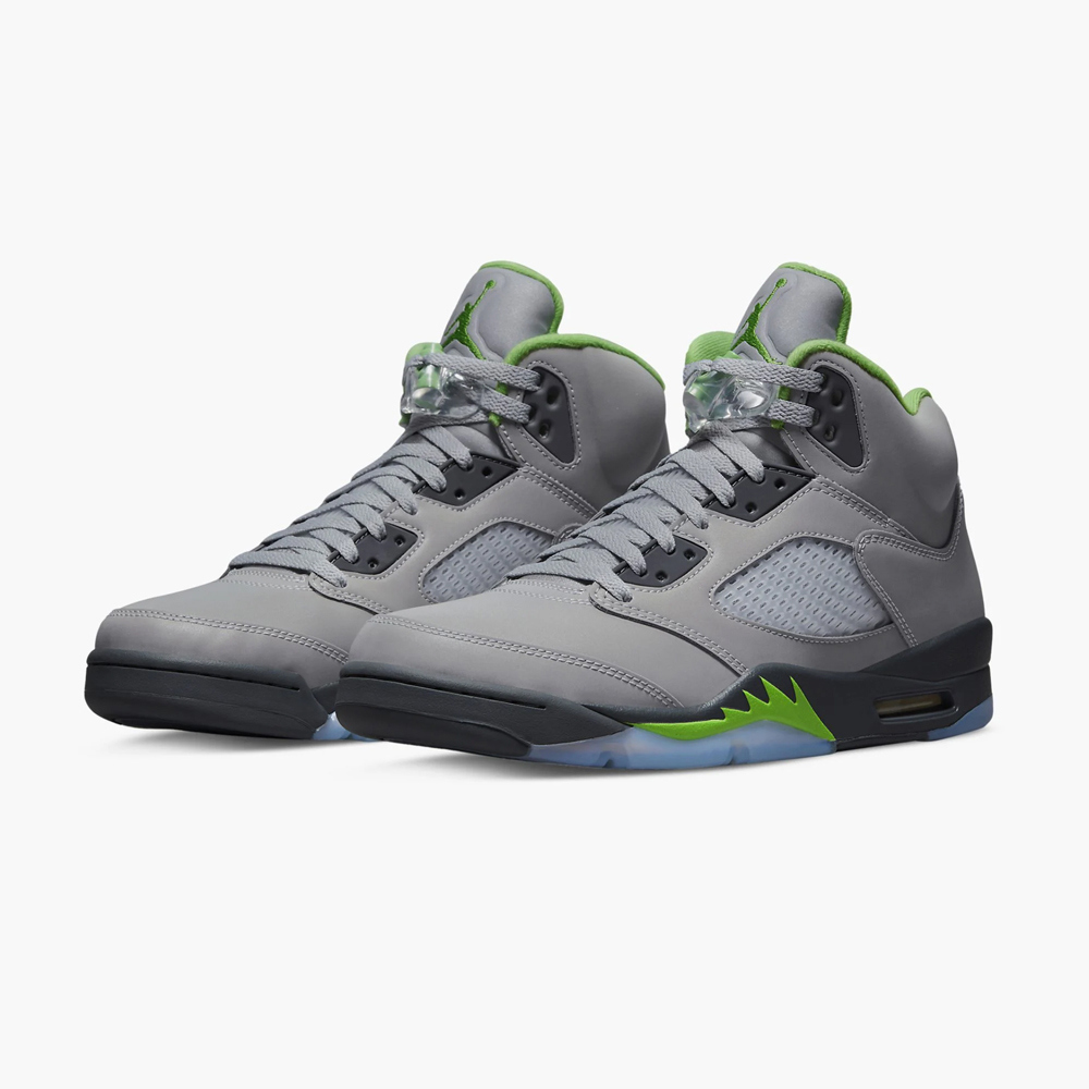 Air jordan 5 retro”green bean 2022″