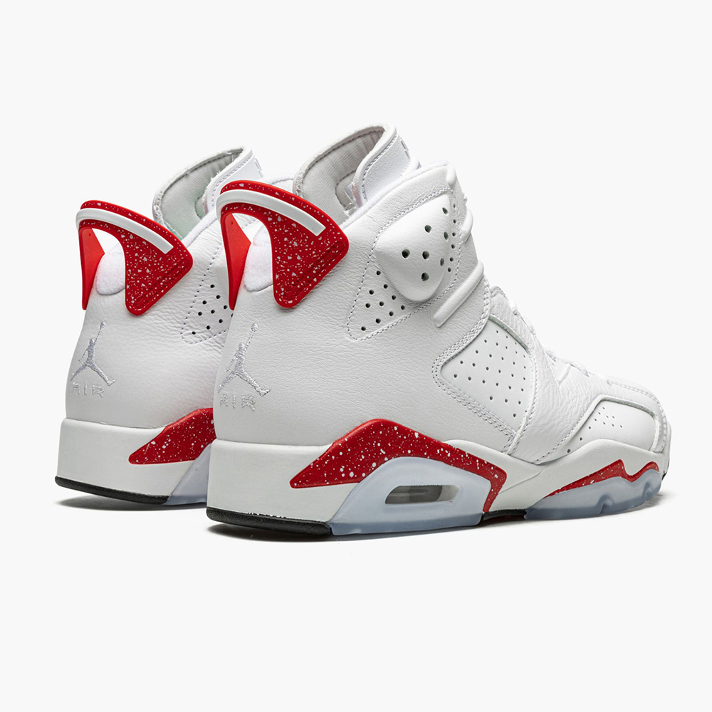 Air jordan 6 retro “red oreo”