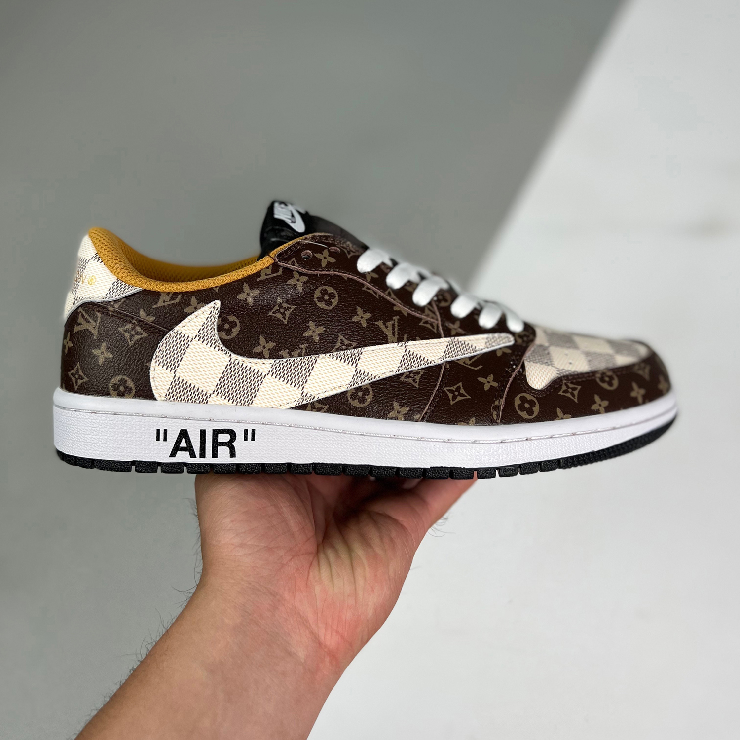 Louis vuitton x air jordan 1 low – 06dhlh12-203 – full size 36 – 45