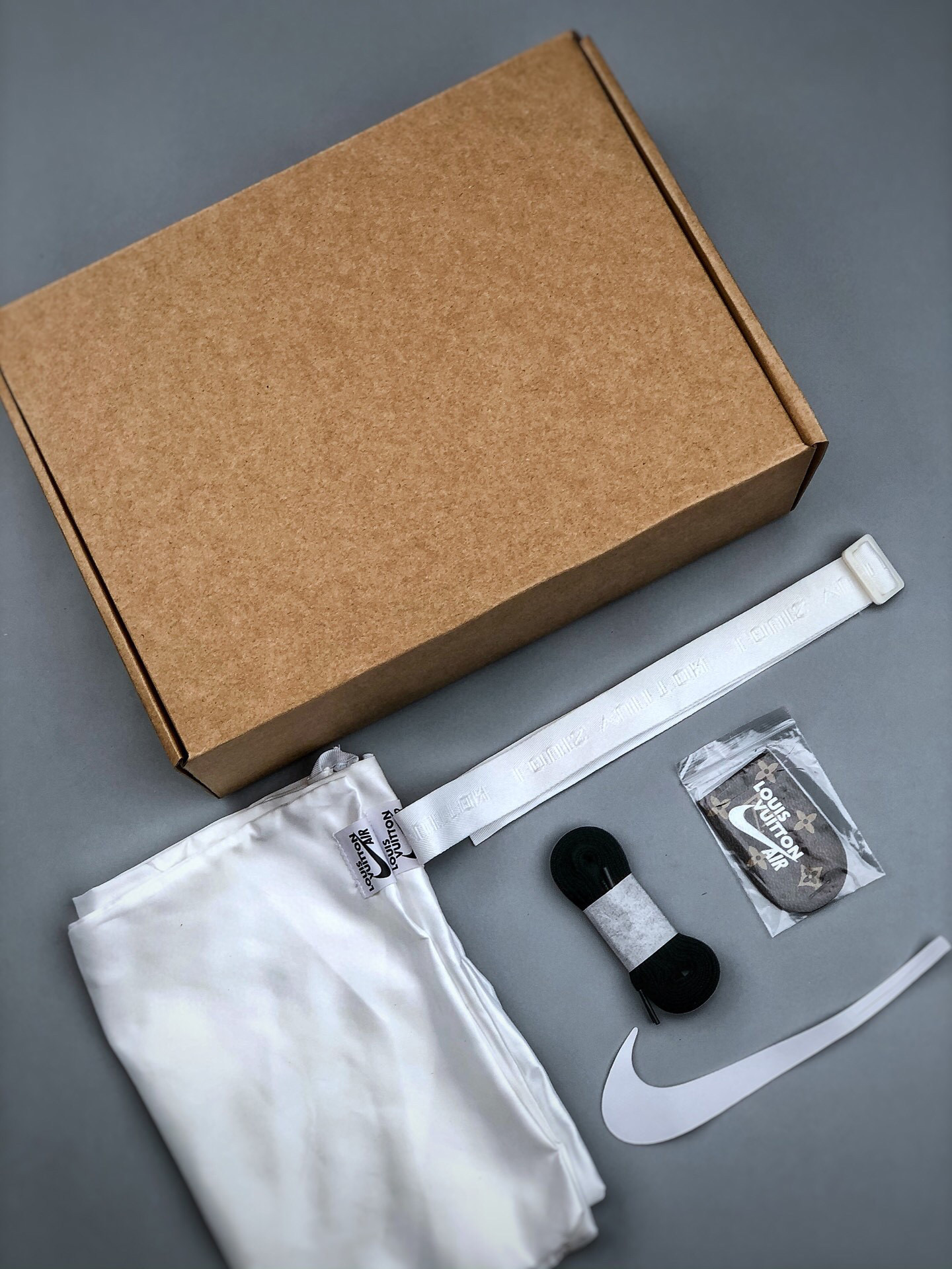 Lv x air force la-000frevlwxy