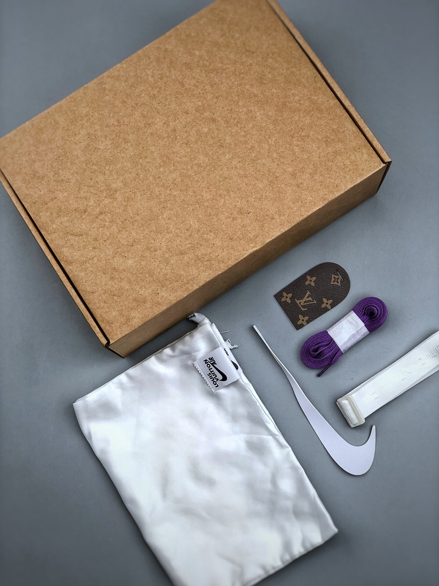 Lv x air force la-000q72zqluw