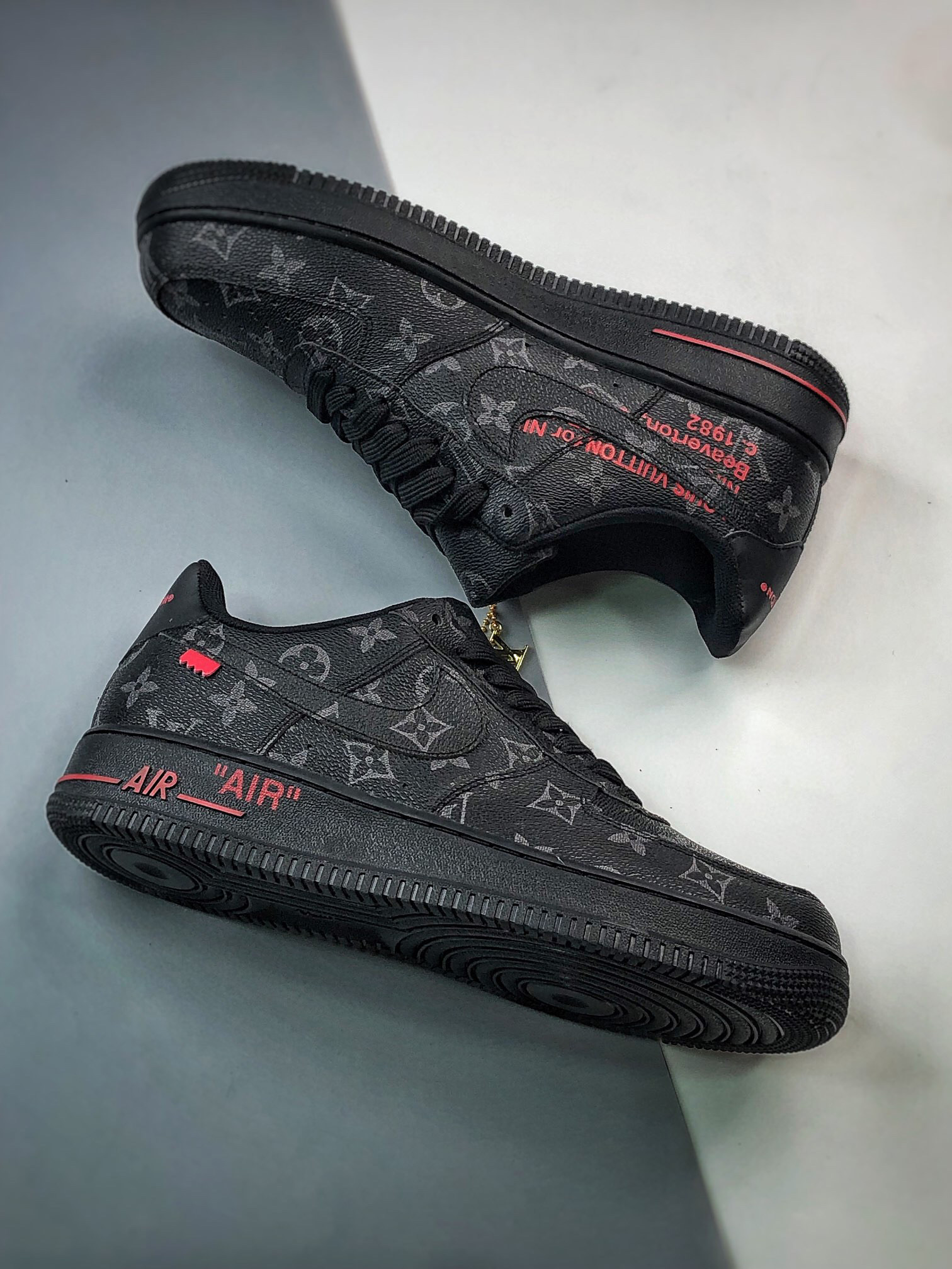 Lv x air force la-000takrcrv5