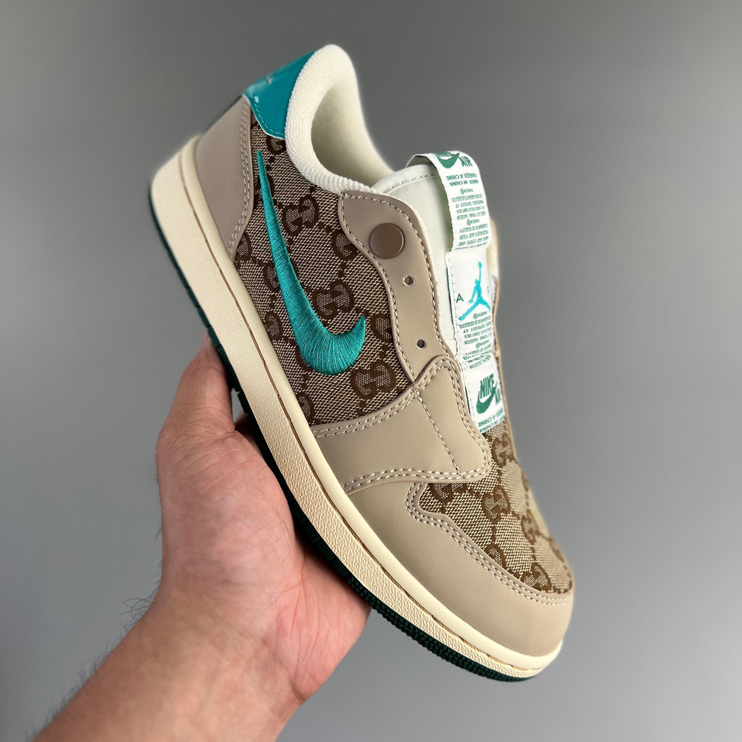 Travis scott x air jordan 1 low x lv 2 – 06dhlh12-204 – full size 36 – 45