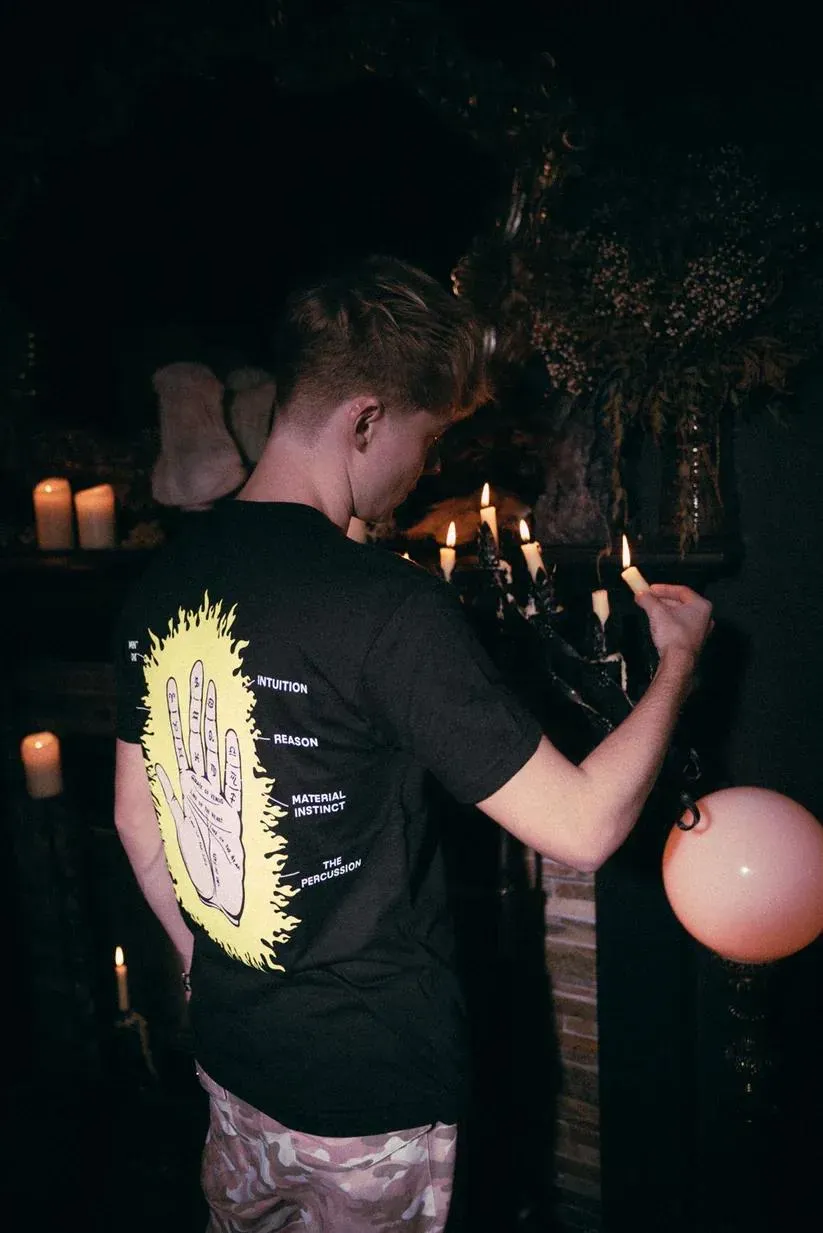 Palmistry tee