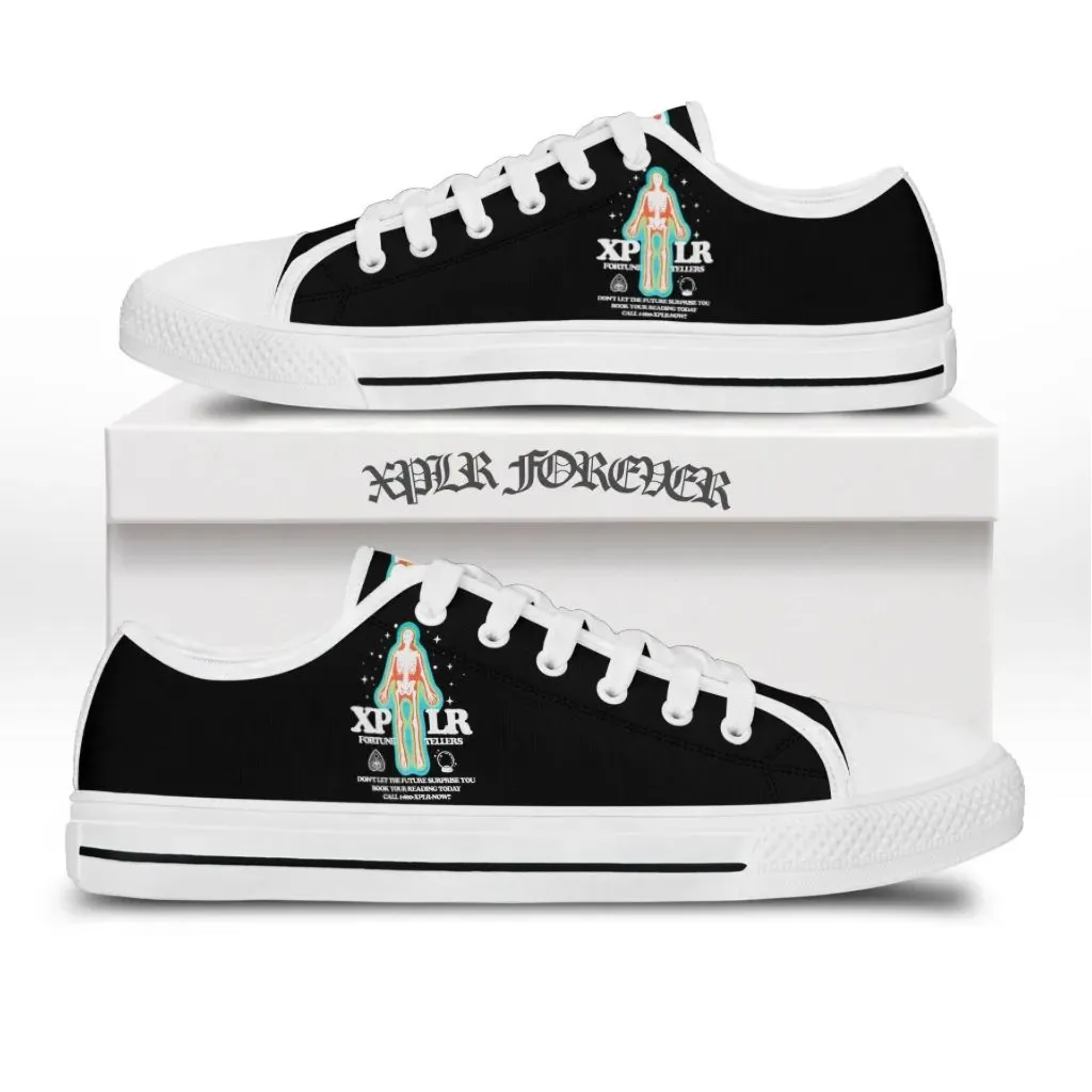 Fortune tellers low top canvas shoes