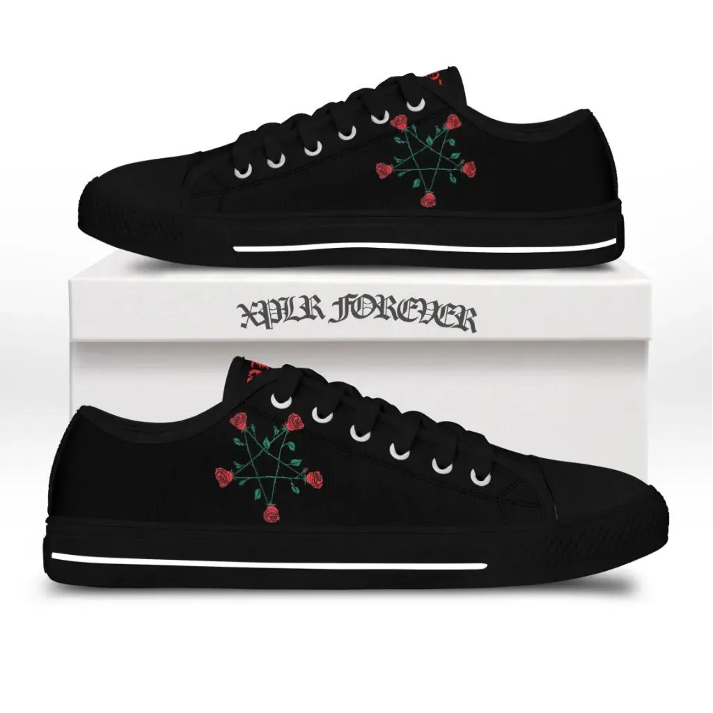Pentagram roses low top canvas shoes