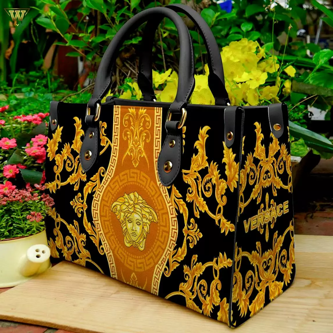 Versace Gold Medusa Luxury Brand Premium Women Handbag Luxury Brand For Beauty