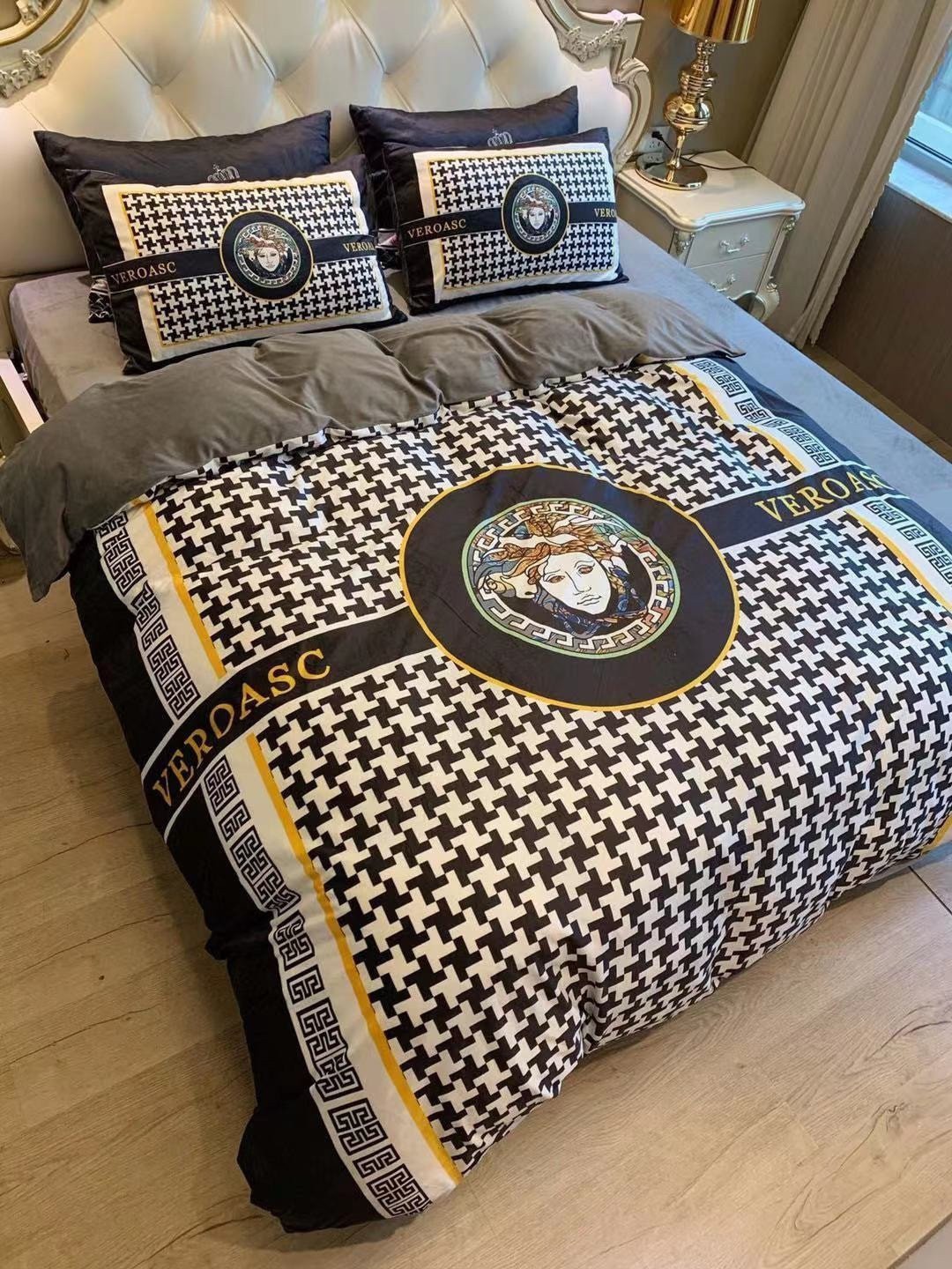 Highend bedding set 153