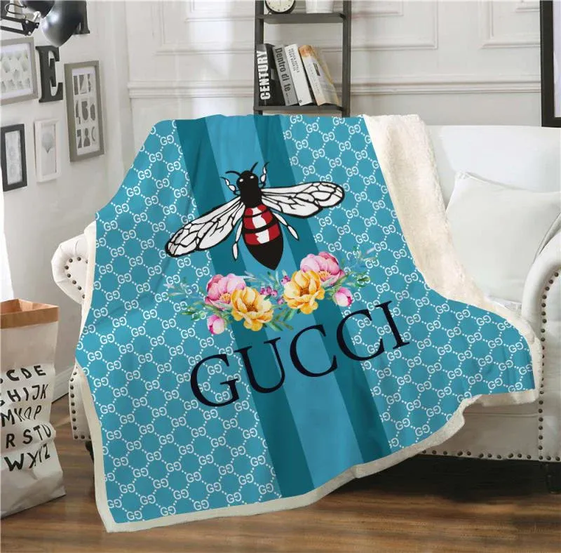 
                gucci bee flower blue fashion luxury brand fleece blanket comfortable blanket
            