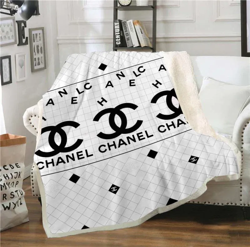 
                chanel white fashion luxury brand fleece blanket comfortable blanket
            