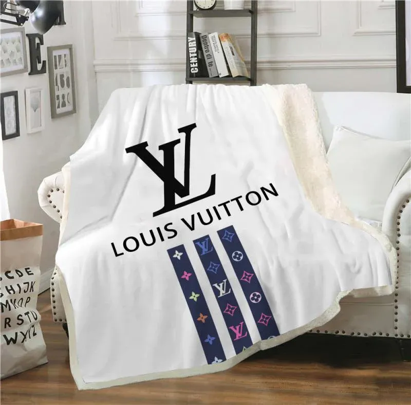 
                louis vuitton white fashion luxury brand fleece blanket comfortable blanket
            