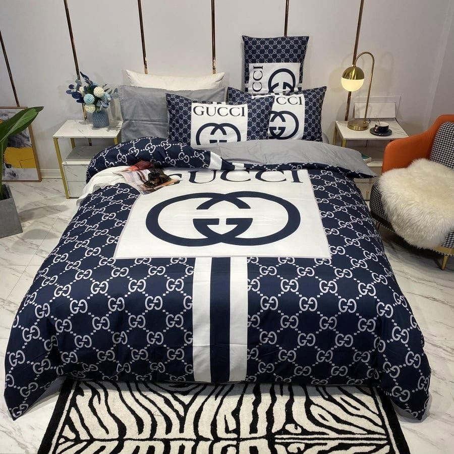 Luxury brand fashion bedding set premium duvet cover special gift home decor 330