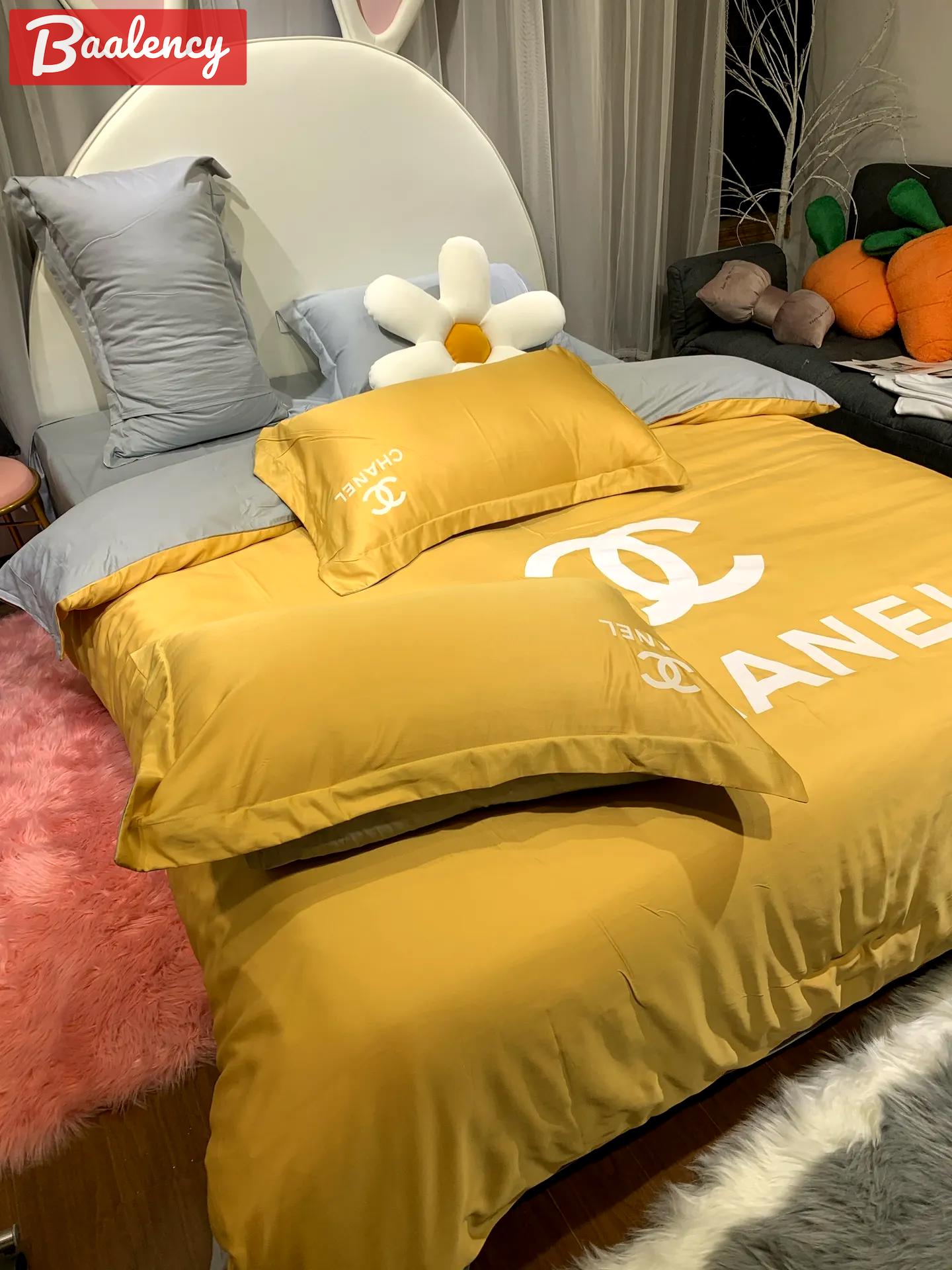 Chanel yellow bedding 3d printed bedding sets quilt sets duvet cover luxury brand bedding decor bedroom sets best luxury bed sets gift thankgivings and christmas Bedding Sets