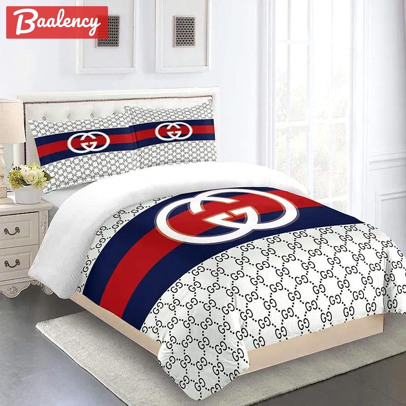 Gucci fashion logo limited luxury brand bedding sets, bedroom decor , thanksgiving decorations for home 02 best luxury bed sets gift thankgivings and christmas Bedding Sets