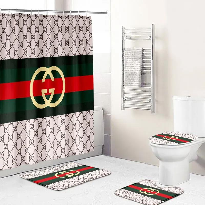 Gucci new logo type 1244 Bathroom Accessory Sets Waterproof Shower Curtain Hypebeast Bathroom Bath Mat Set Toilet Cover Bathroom Sets Luxury Fashion Brand Home Decor Pedestal Rug