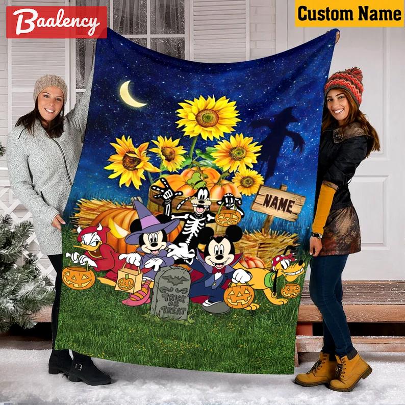 Halloween decorations fall season mickey halloween blanket, minnie and friends halloween blanket, movie fleece mink sherpa halloween gift, custom name halloween Quilt Blanket