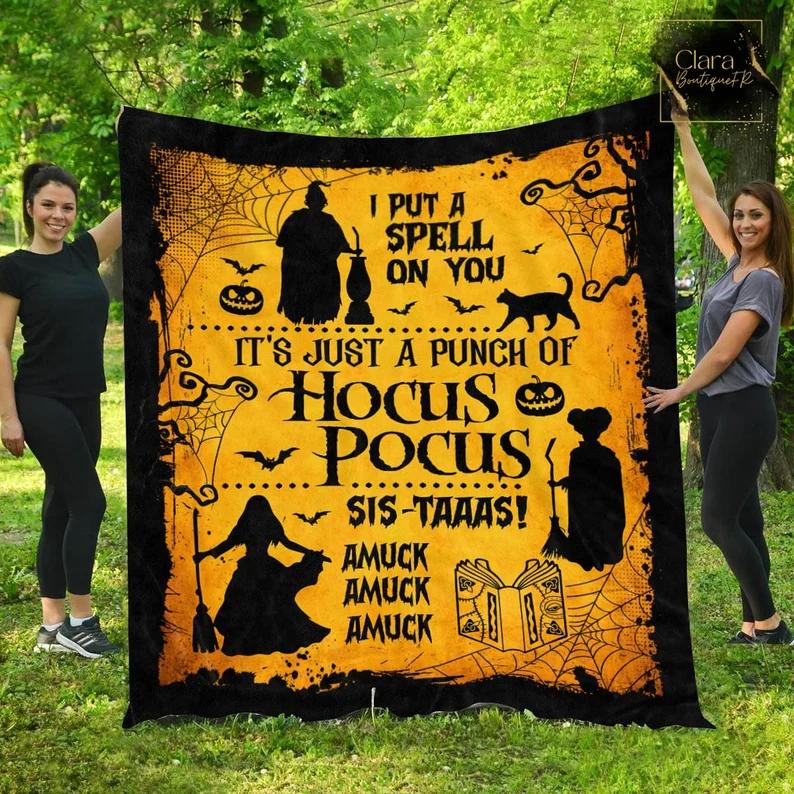 Halloween decorations it’s just a bunch of hocus pocus fleece blanket, mink sherpa blanket, hocus pocus blanket, halloween blanket, witch blanket Quilt Blanket
