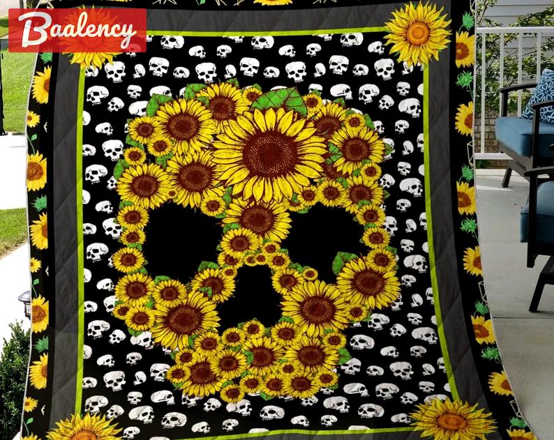 Halloween decorations sunflower skull fleece blanket, horror skulls blanket, halloween gifts, birthday gifts, christmas gifts Quilt Blanket