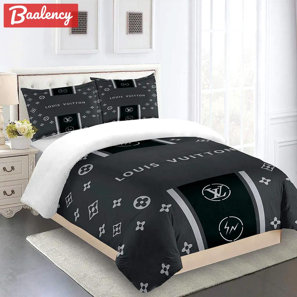 Louis vuitton fashion logo limited luxury brand bedding sets, bedroom decor , thanksgiving decorations for home 19 best luxury bed sets gift thankgivings and christmas Bedding Sets