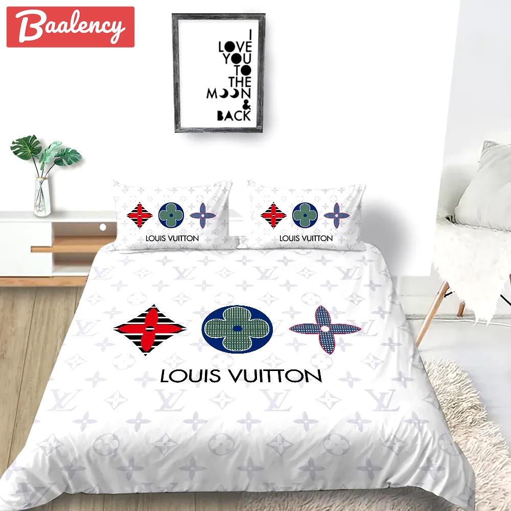 Louis vuitton lv luxury fashion brand bedding sets bedspread duvet cover set best luxury bed sets gift thankgivings and christmas Bedding Sets
