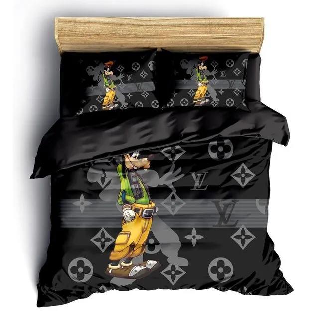 Louis vuitton pluto logo type 79 Bedding Sets bedclothes sheets covers hyperbeast Bedroom luxury ideas blankets bed linen premium fashion brand duvet home decor bedspread