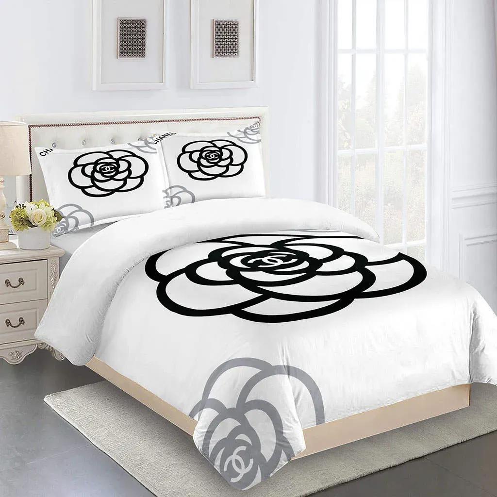 Chanel big flowers luxury brand premium bedding set for bedroom luxury bedspread duvet cover set with pillowcases home decoration Bedding Sets