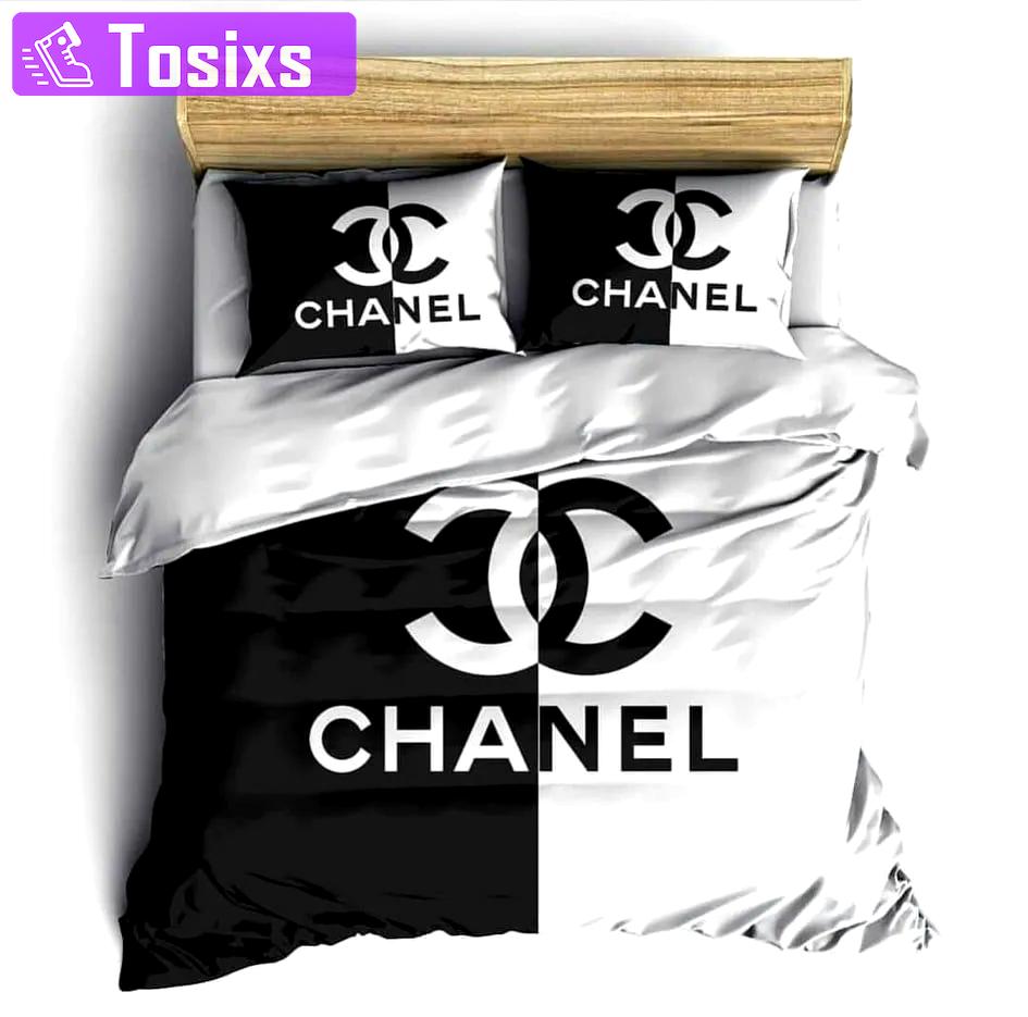 Chanel black white luxury brand high-end bedding sets, bedroom decor , thanksgiving decorations for home best luxury bed sets gift thankgivings and christmas Bedding Sets