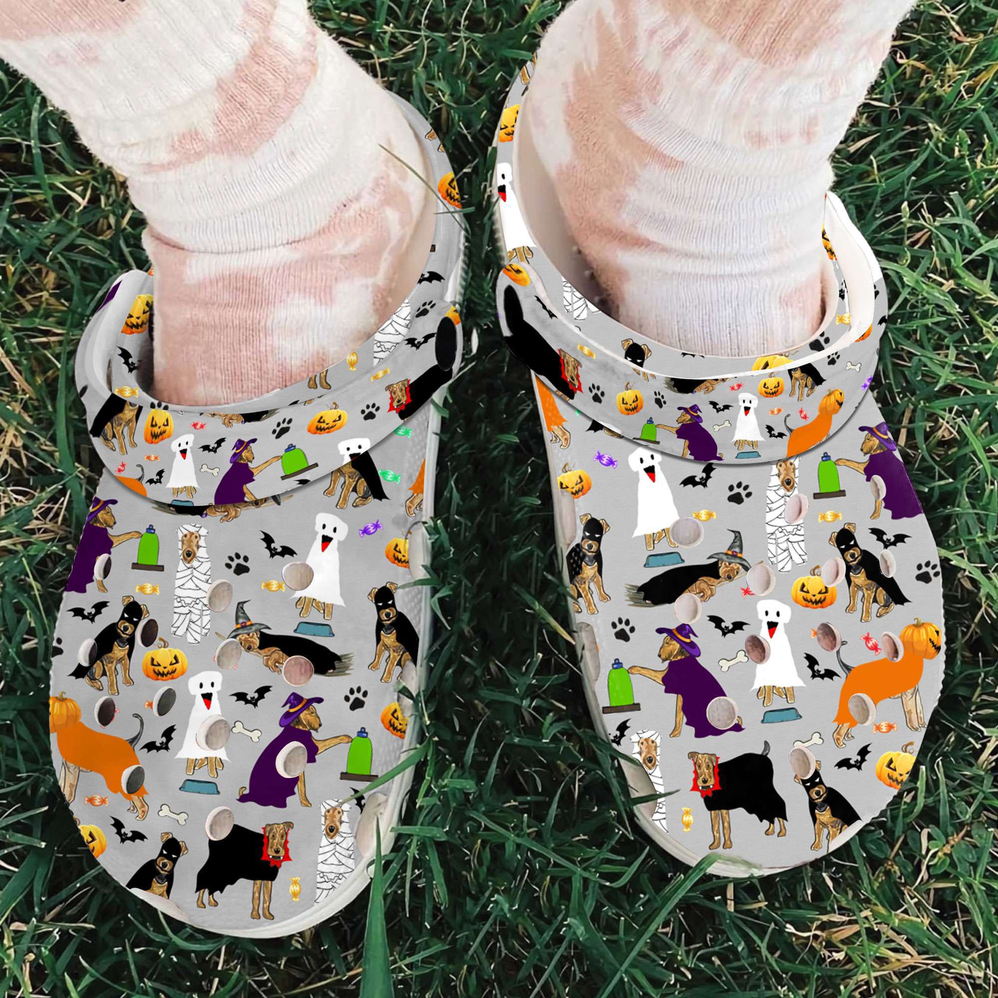 Crocs outfit - halloween airedale terrier dog crocs crocband clogs - 812 Crocs Outfit
