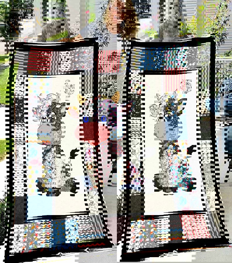 Cute cow fleece blanket, mink sherpa blanket, funny cow blanket, cow lovers gift, baby cow quilt, farm blanket Quilt Blanket