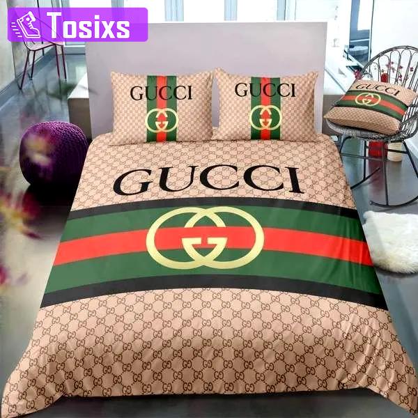 Gucci brown stripe luxury brand high-end bedding sets, bedroom decor , thanksgiving decorations for home  best luxury bed sets gift thankgivings and christmas Bedding Sets