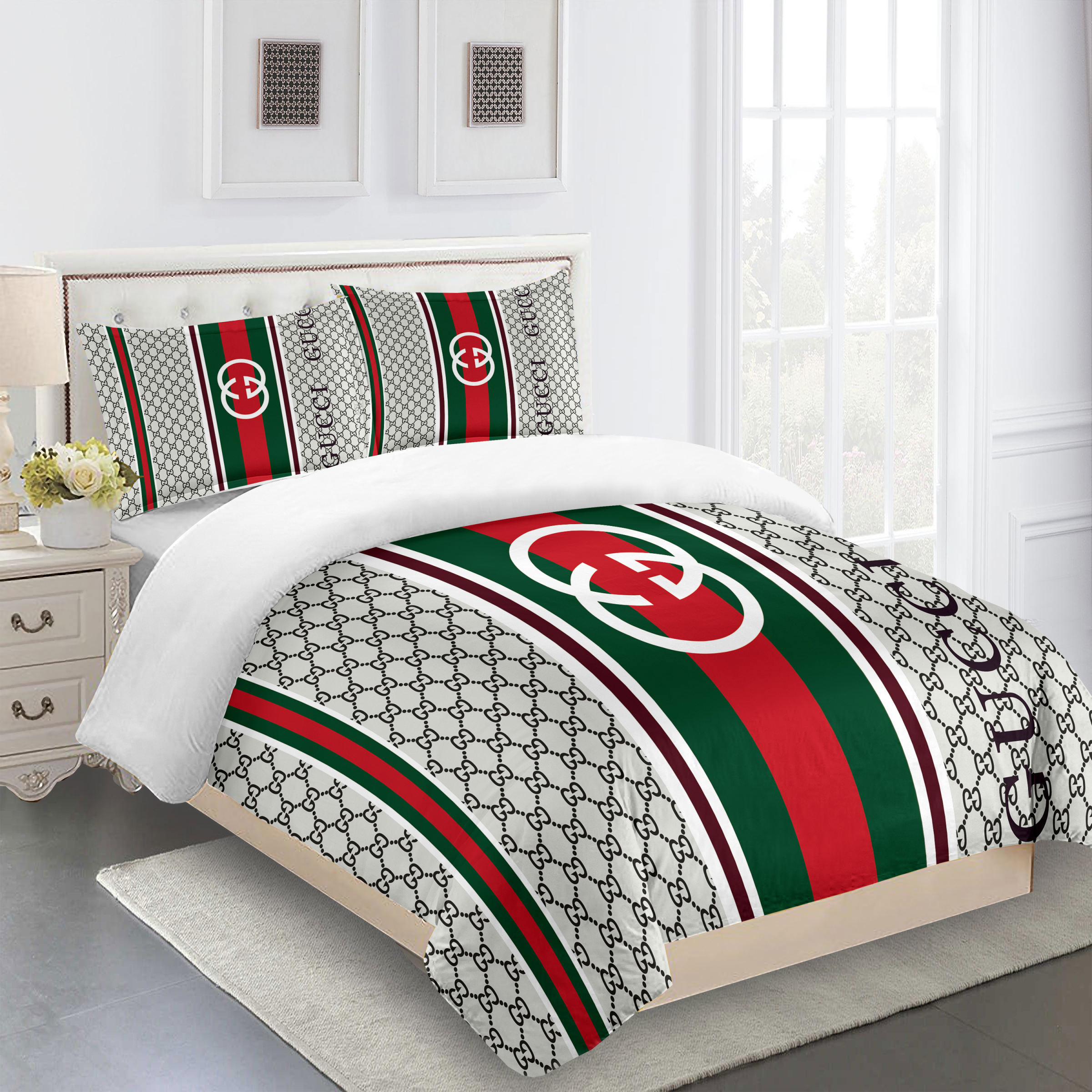 Gucci italy white and black logo type 2348 Bedding Sets luxury ideas bedclothes premium fashion brand covers bed linen home decor sheets bedspread hyperbeast Bedroom duvet blankets