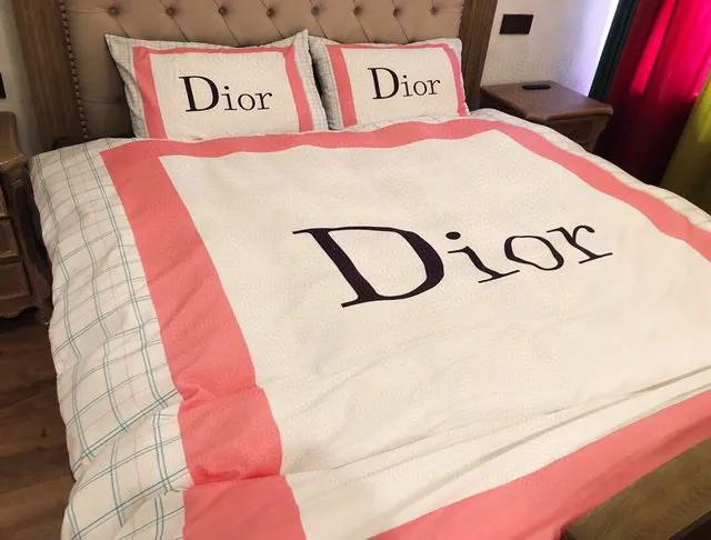 Dior logo type 381 Bedding Sets blankets bedspread bed linen luxury ideas bedclothes hyperbeast Bedroom covers home decor sheets duvet premium fashion brand